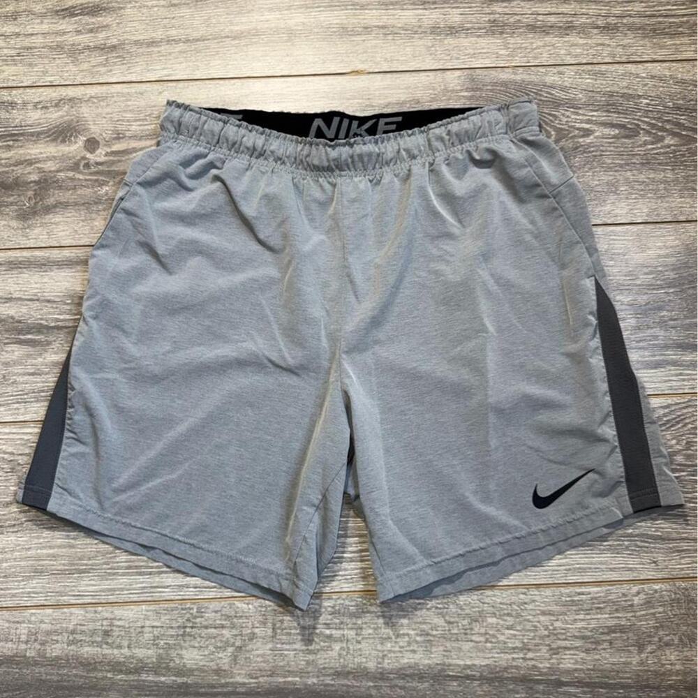 Nike grey shorts